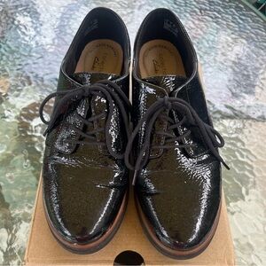 Clarks Mazy Hyannis Wedge Oxfords- Black Patent Leather